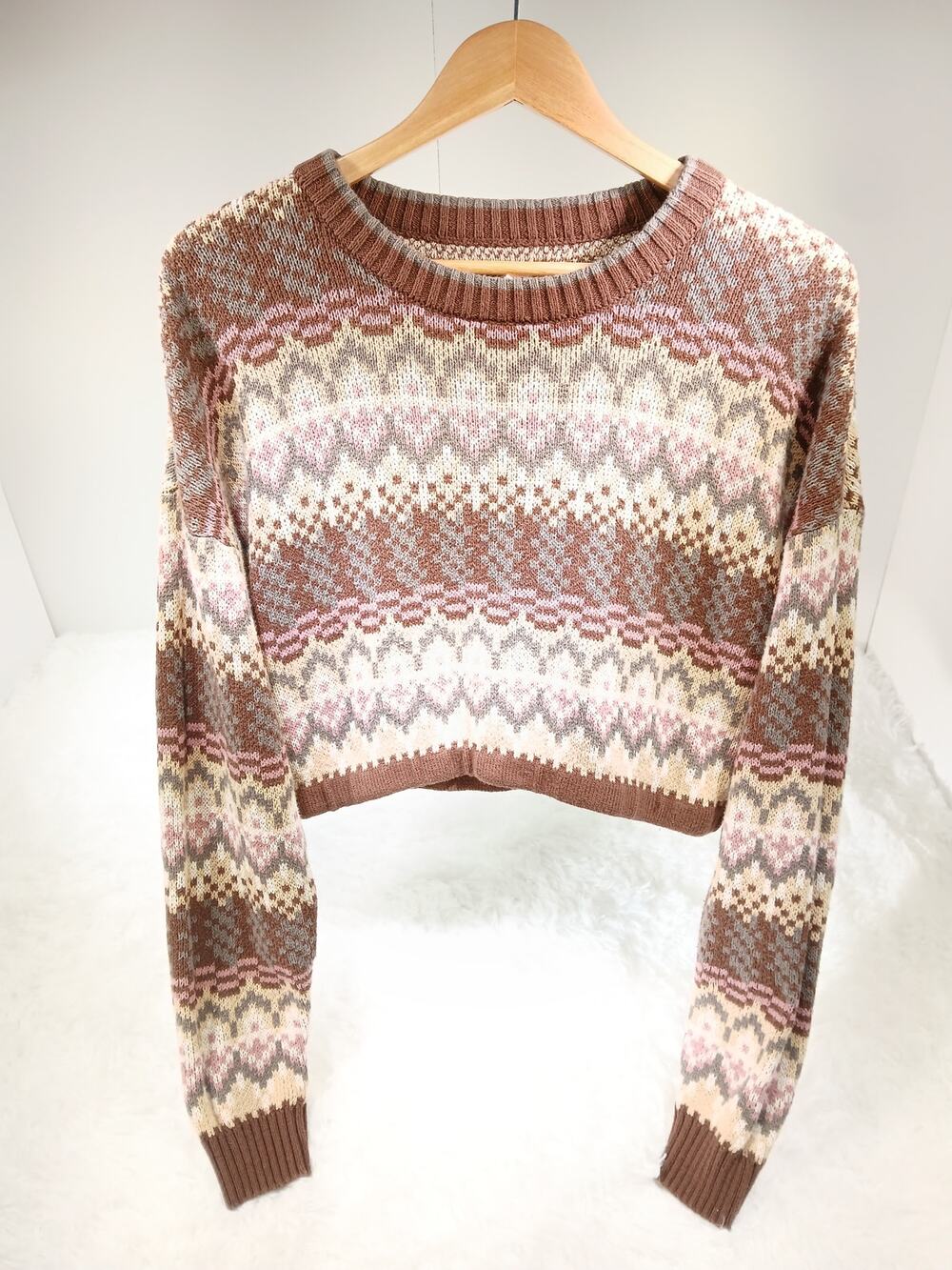 Aeropostale Fair Isle Cropped Sweater - Medium